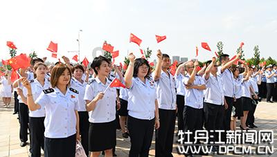 独眼方块找出口无敌版